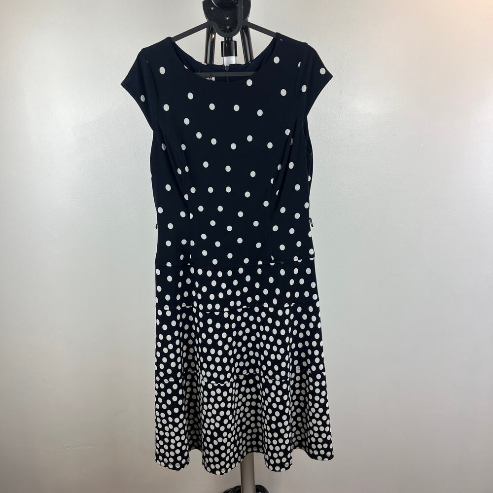 Anne Klein Polka Dot Navy Blue Polka Dot Short Sleeve Knee Length Dress Size 8